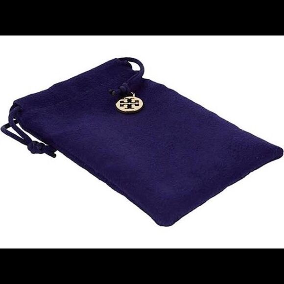 NWT Tory Burch Gold, Coin Pendant Necklace - Picture 5 of 5